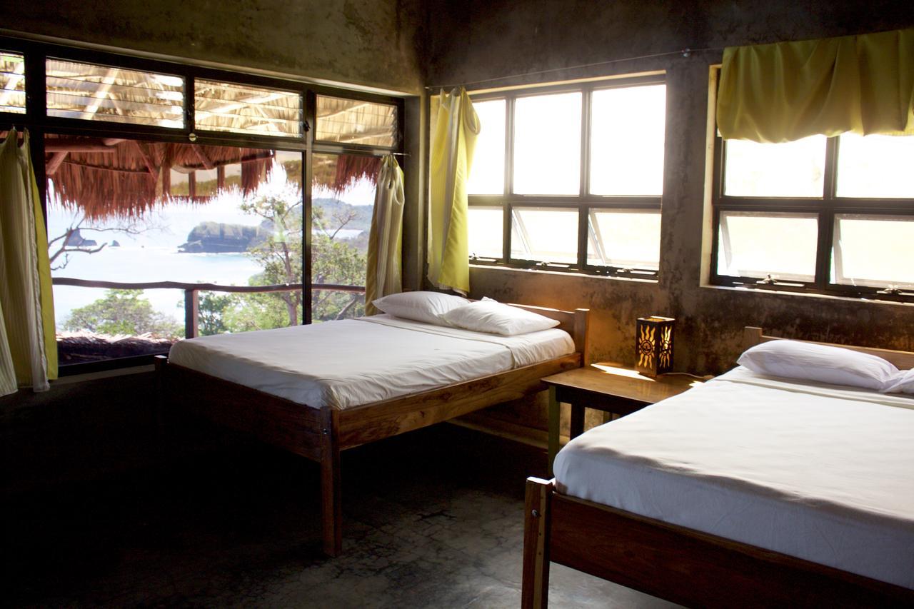 Hostel Hush Maderas *